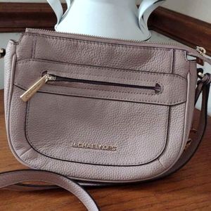 Purse 👛 FREE SHIPPING :)